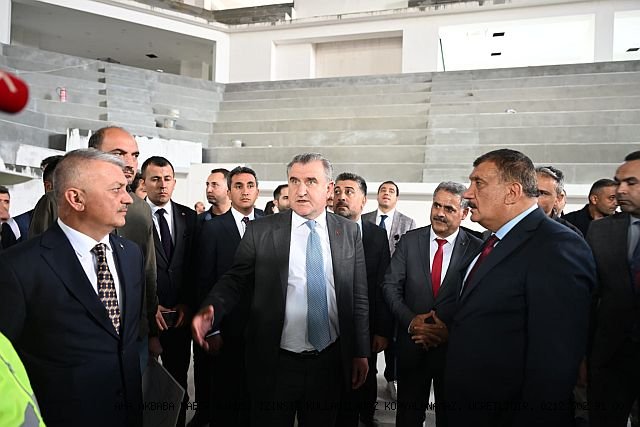 Başkan Selahattin Gürkan ;  Acıları yüreğimize gömdük, Malatya'yı geleceğe taşıyoruz