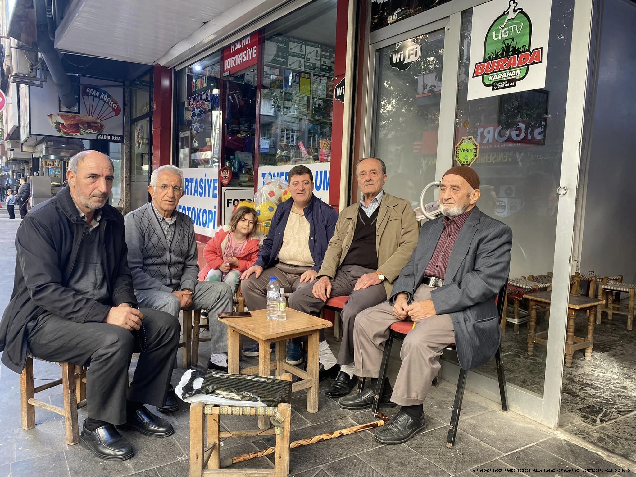 Sağlıklı ömürler dilerim sevgili babacığım