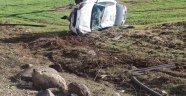 Otomobil takla atarak devrildi.